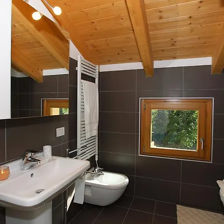 Pradello Sleeps 4 Pool Air Con 公寓 *